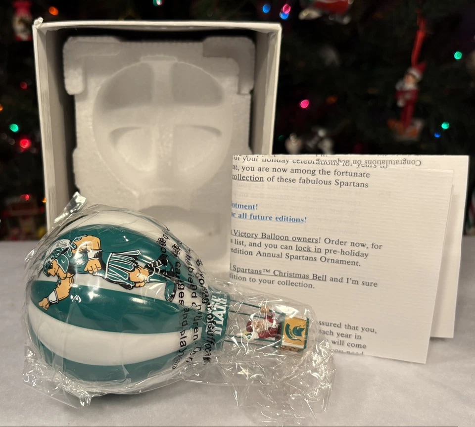 Danbury Mint MICHIGAN STATE SPARTANS Christmas HOT AIR BALLOON Ornament: NCAA - Image 2 of 4