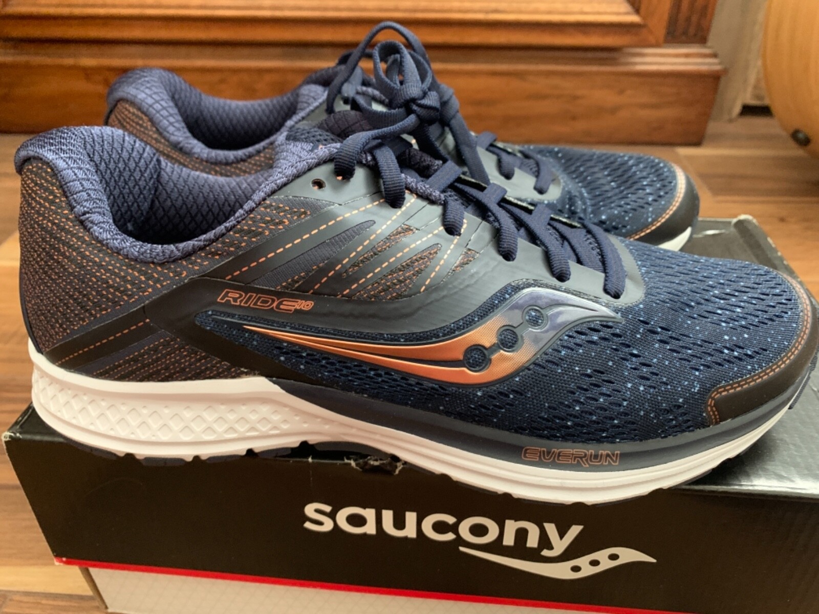 &rsquo;s Saucony Ride 10, Size 10.5, Navy/denim/copper