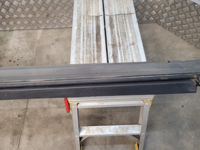 Volvo Xc40 2019 Exterior of Sill Left Side 31448223 for sale 