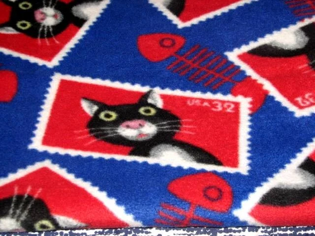 Postal Cat Stamps Pattern All Over Reversible Warm Throw Blanket 55" x 60" - Image 3 of 4