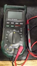USED CEN-TECH DIGITAL MULTIMETER WITH TEMPERATURE MEASUREMENT WORKS GREAT