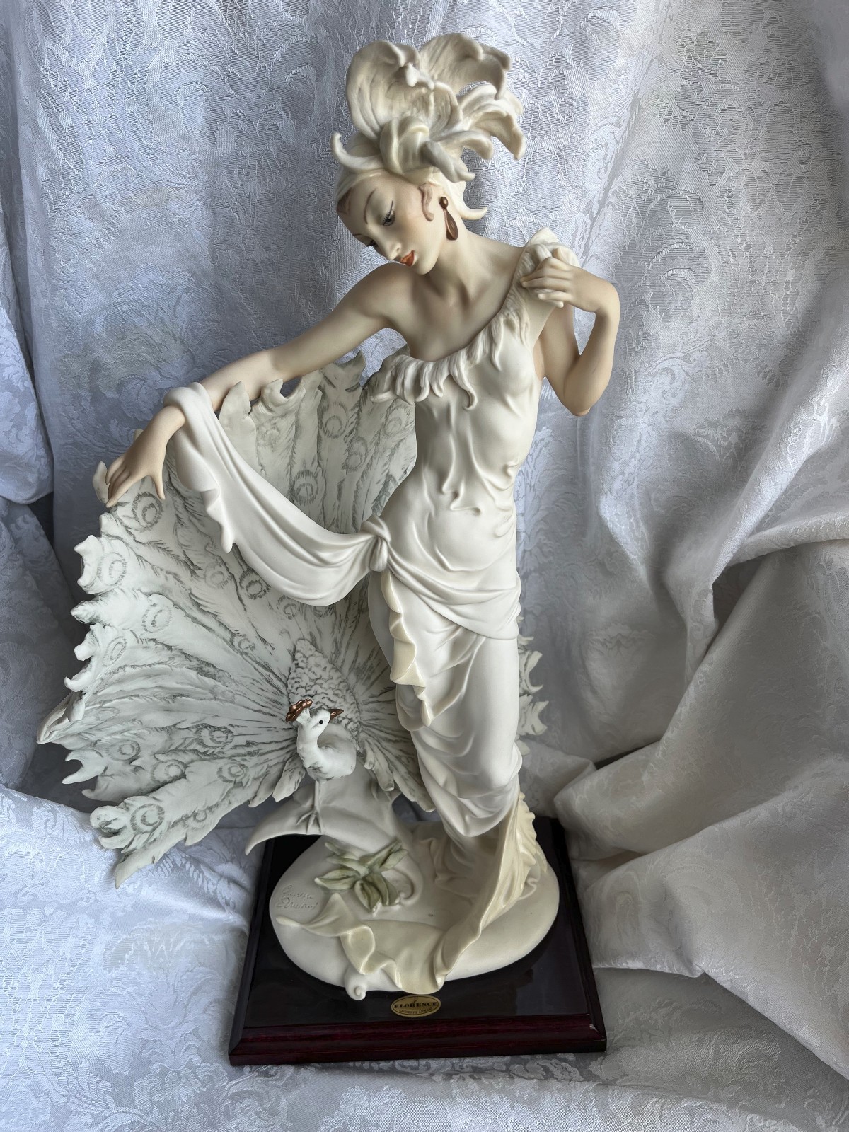 Giuseppe Armani “Isadora” 0633F Florence Sculpture – Signed, 1994, Made in Italy