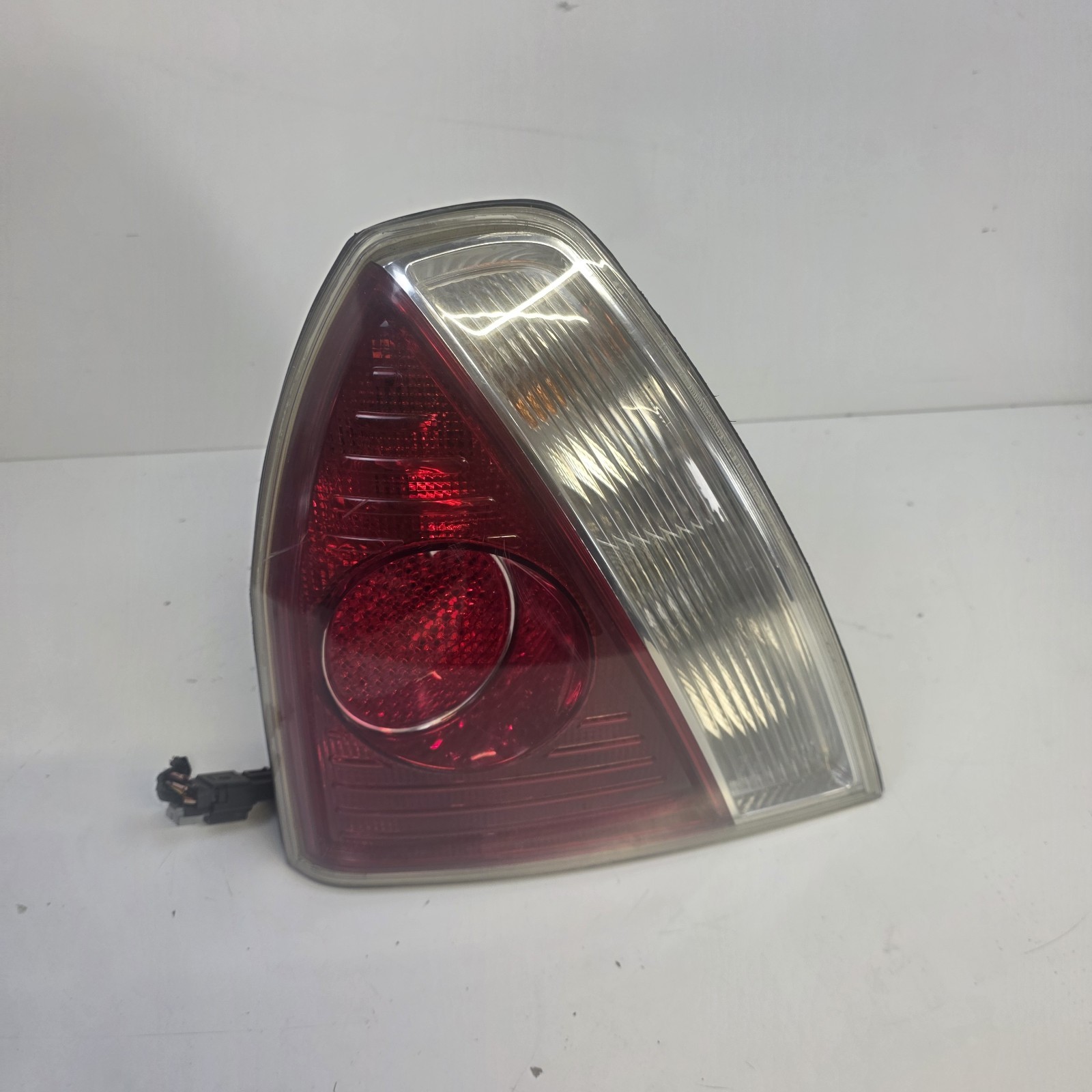 Maserati Quattroporte 2003-2008 Rear Left Tail light