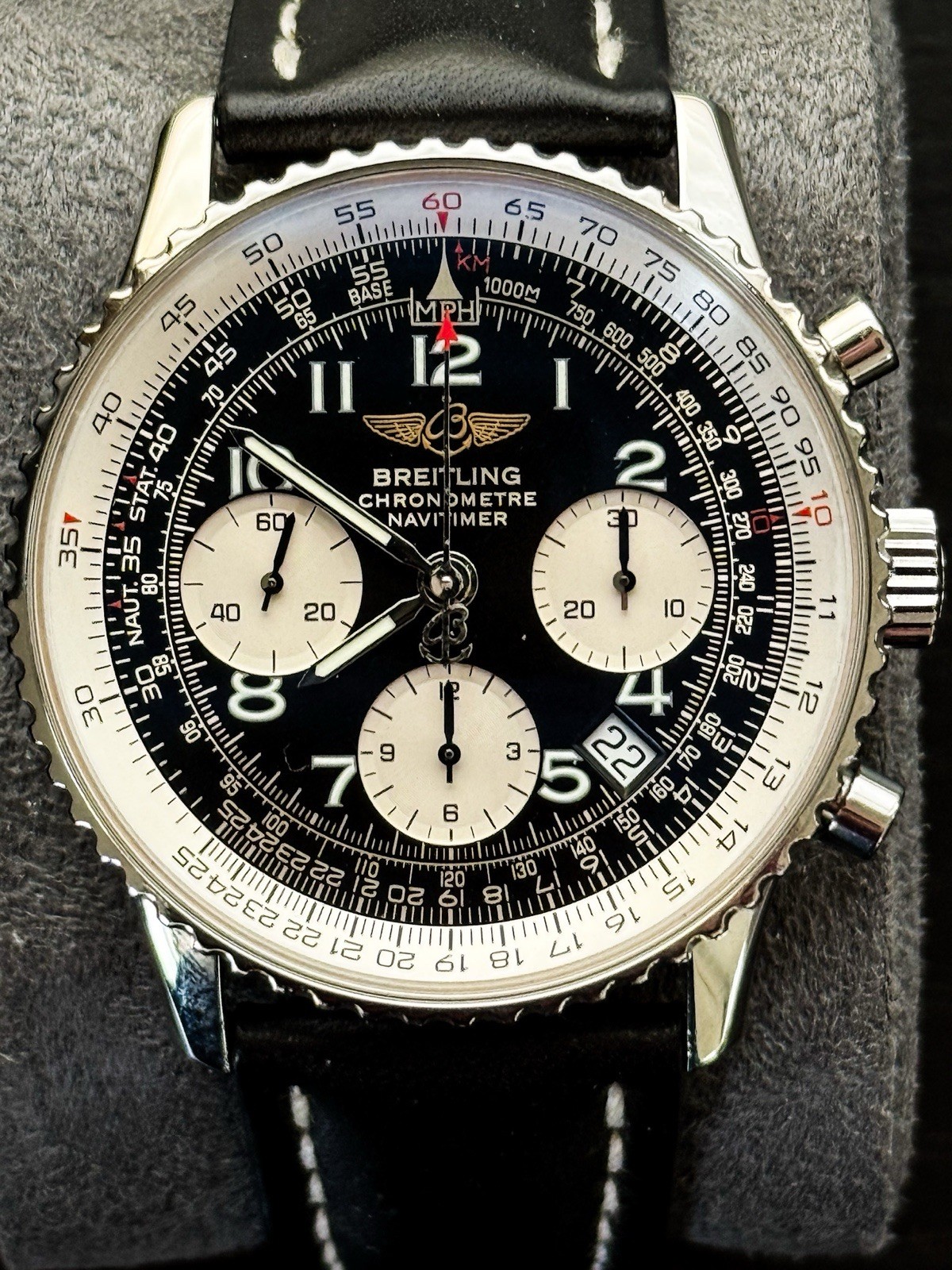 EXCELLENT Breitling Navitimer A23322, Black Dial, 42mm, Extra Strap, Box