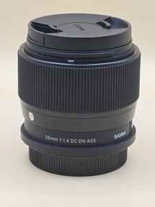 Sigma 56mm f1.4 DC DN Contemporary Lens - L-Mount - 85mm Field of view
