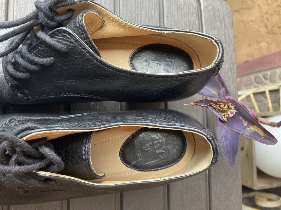 Bomba de tacón de bloque de madera con cordones Frye negra talla 7 Foto 3 de 4