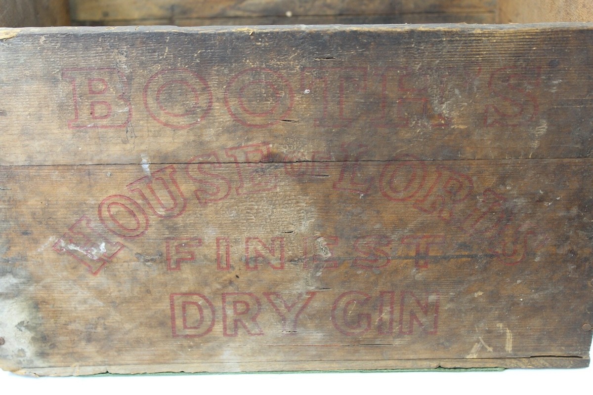 Vintage Booth's Distilleries London England Wood Crate Box Dry Gin