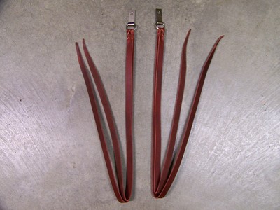 Paire De Cordes De Selle En Cuir Marron Avec Clip Et Anneau (1/2 Pouce, USA)