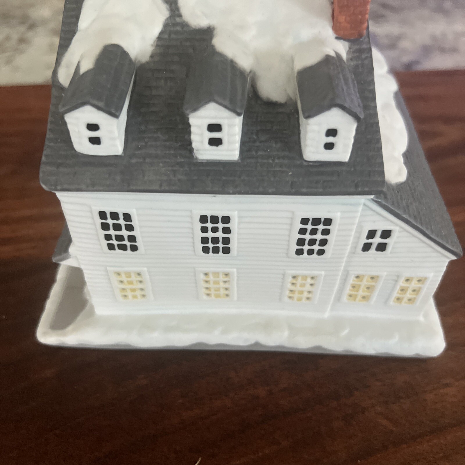 Picture 4 of 5