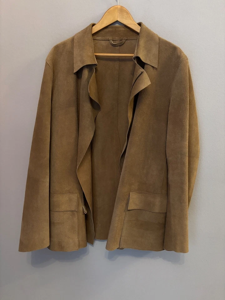 Yves Saint Laurent Rive Gauche Tan Suede Jacket – Size US40-Made in Italy - Image 2 of 4