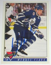 WENDEL CLARK SIGNED TOPPS PREMIER TORONTO MAPLE LEAFS CARD AUTOGRAPH AUTO!