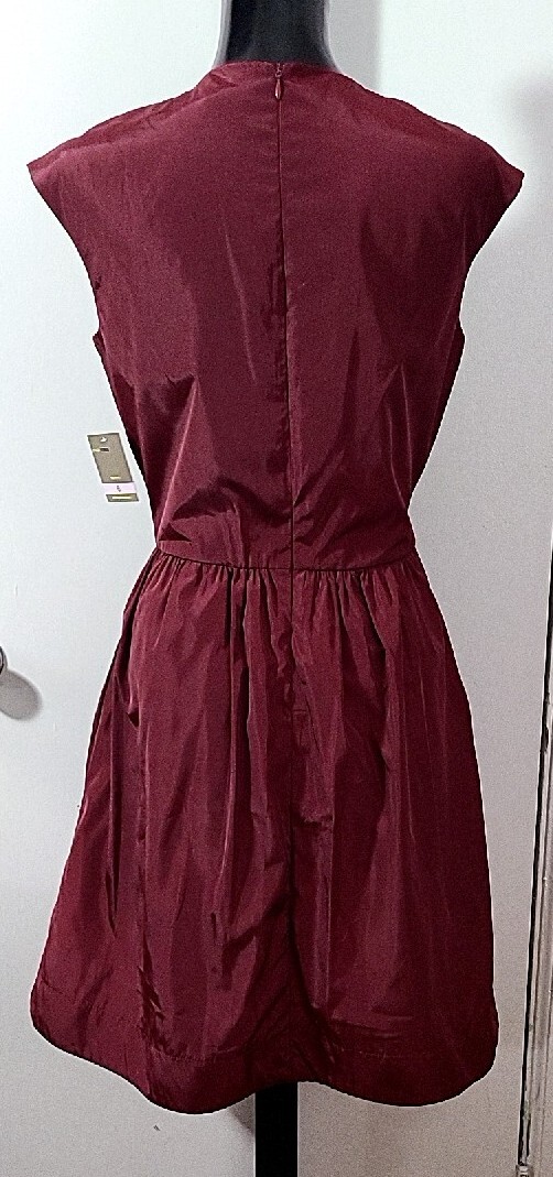 taylor burgundy dress Taylor main image 1