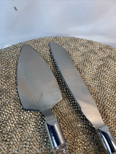 Vintage Wedding 2 Pc Hostess Set - Stainless Steel, Diamond Cut Acrylic Handles - Picture 2 of 6