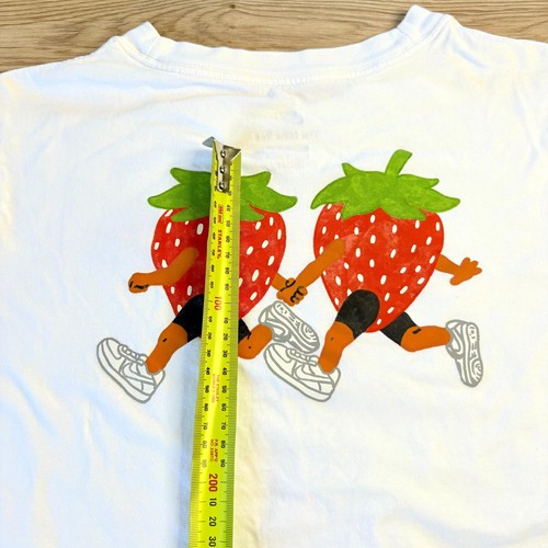 Nike Shirt Womens Medium White Strawberry Running Cropped T Shirt Rare - Picture 9 of 12