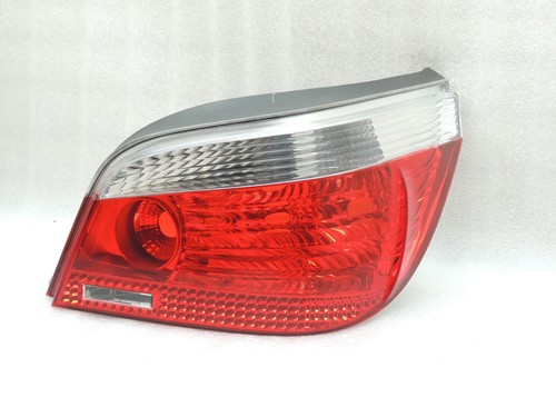 BMW 5er E60 Limousine Rückleuchte Rücklicht Hinten Rechts 63217165738