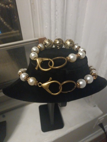 Mojisola Adeola Gbadamosi Metallic Jewelry Set. - Picture 12 of 14