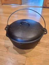 Vintage Cast Iron No. 10 - 12 5/8” Camping Kazan w/Lid 44H-a w/Bail Handle USA