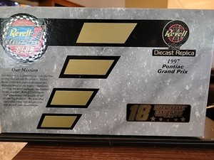 Bobby Labonte Interstate Batteries NASCAR Revell Collection Club 1/24