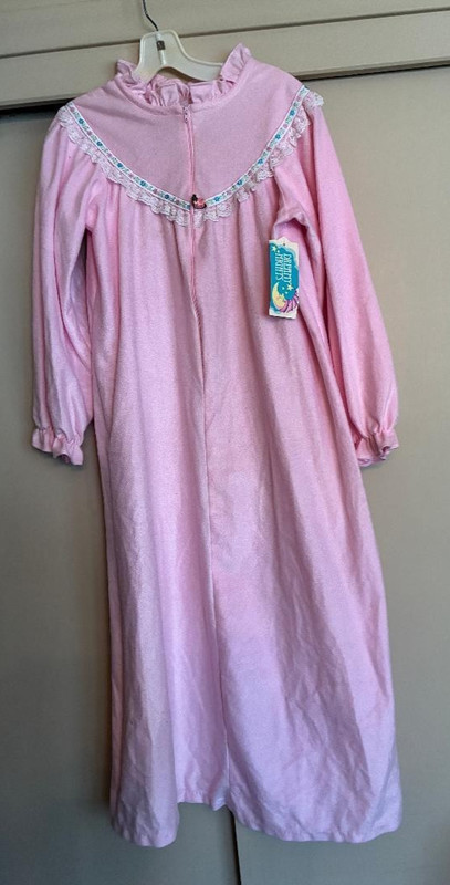 Dreamy Nights Girls Size 14 Pink Vintage Sleepwear/Nightgown NWT
