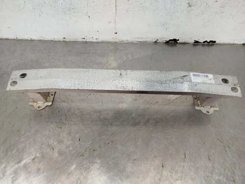 5217176010 Refuerzo Paragolpes Trasero para LEXUS CT (ZWA10) 200h 2011 9111026 - Imagen 1 de 10
