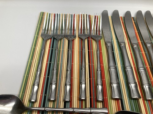 Supreme Cutlery Bamboo Japan Flatware Set of 29 Pieces 5 Place Settings Lovely - Picture 5 of 7