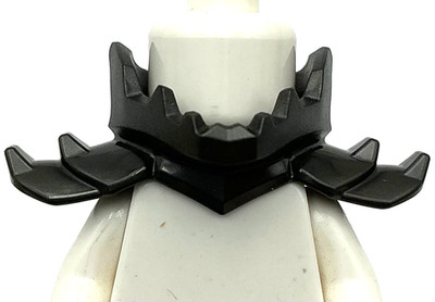Lego New Minifigure Armor Shoulder Pads Spiked Dragon Lower Jaw and 2 Studs