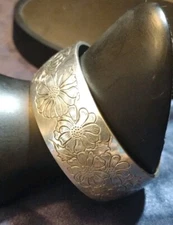 Vintage Kirk Pewter Aster Flower Stamped Cuff Bracelet Estate Jewelry (884)