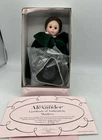 Madame Alexander Matthew 8” Colonial Williamsburg NIB Sealed Hat LE 200