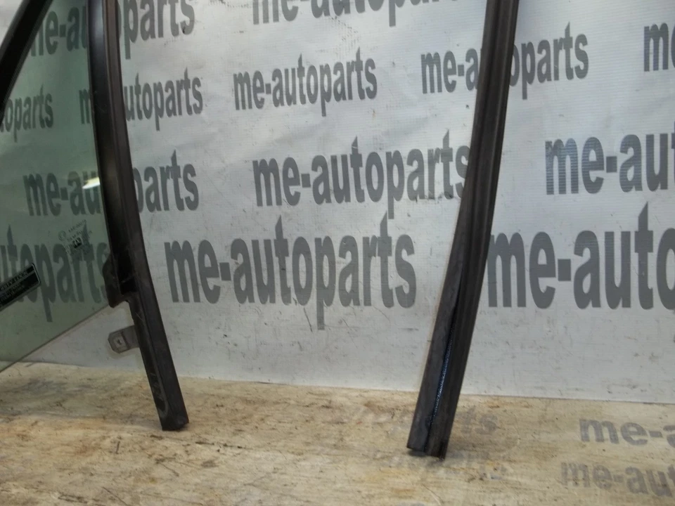 Оригинальная правая задняя пассажирская дверь на четверть вентиляционное стекло окно 98-04 Cadillac Seville - Изображение 3 из 4