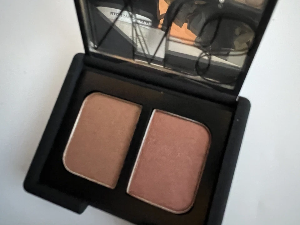 NARS eyeshadow duo ~ Surabaya ~ Full-size 0.14oz 4g Neutrals Brand New In Box - Image 2 of 4