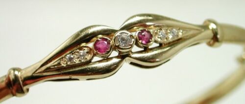 Vintage Lovely 9ct Gold Ruby And White Stone Hinge Bangle 22163 - Picture 2 of 5
