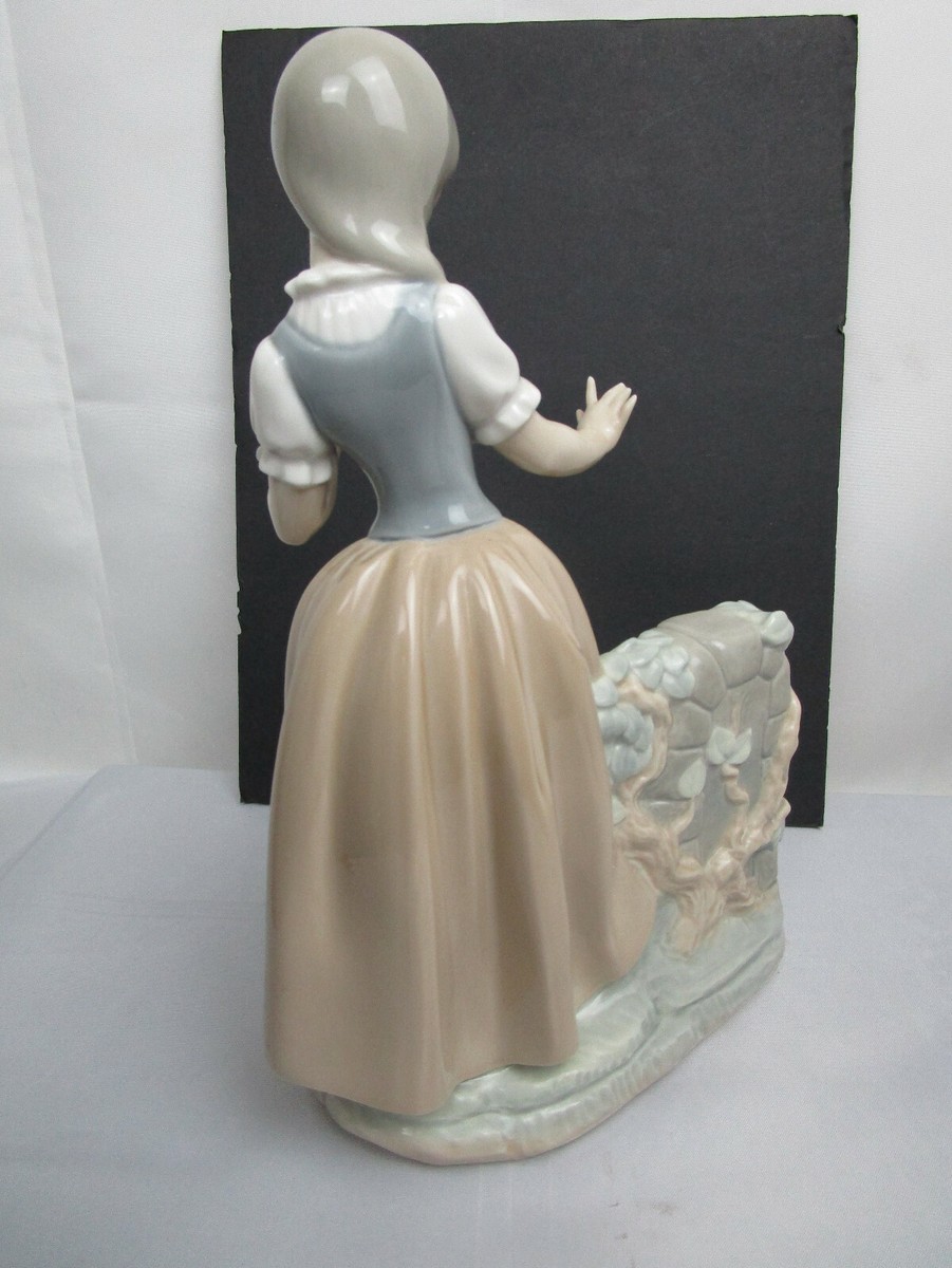 Lladro Nao Girl with broken Water Jug | eBay