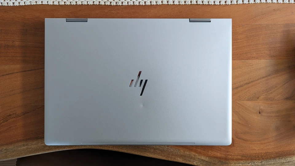 HP ENVY x360 tela sensível ao toque 15-bp051nr i7 7ª geração 16 GB RAM 128 GB SSD 1 TB HD - Imagem 3 de 4