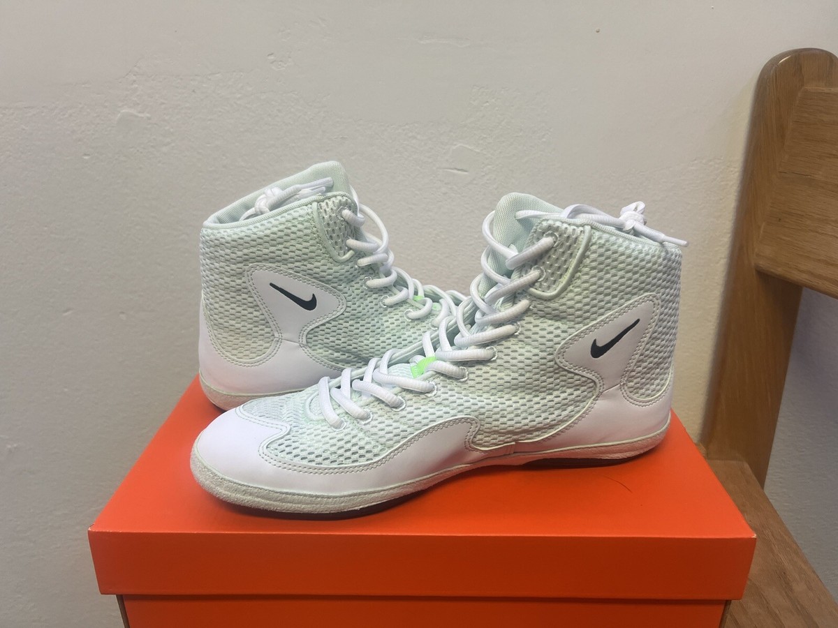 white gold nike inflicts