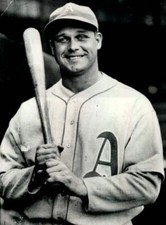 Top 10 Jimmie Foxx Baseball Cards 31