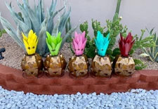 Metal Pineapple Agave Cactus Yard Art Garden Decor