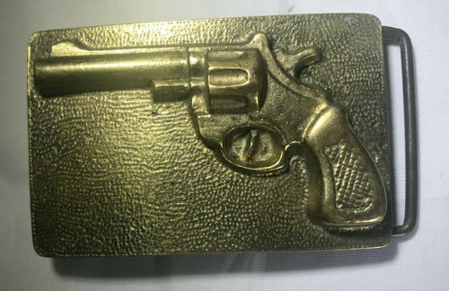 2 FIBBIE CINTURA OTTONE MASSICCIO VINTAGE PISTOLA MOTO FUORILEGGE BIKER HARLEY PISTOLA - Foto 3 di 6