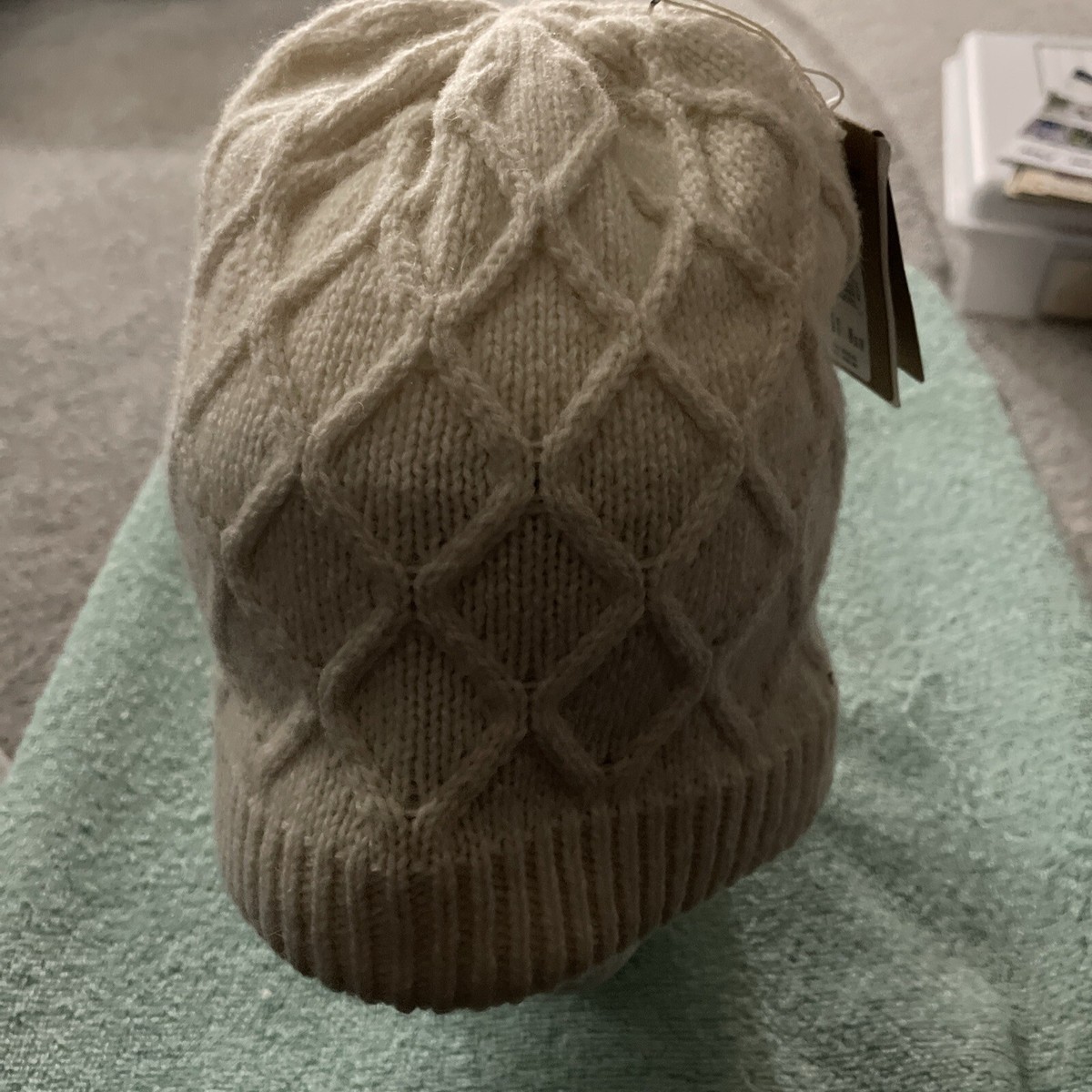 Patagonia Women\'s Honeycomb Knit Beanie White Birch NEW Patagonia : Women main image 2