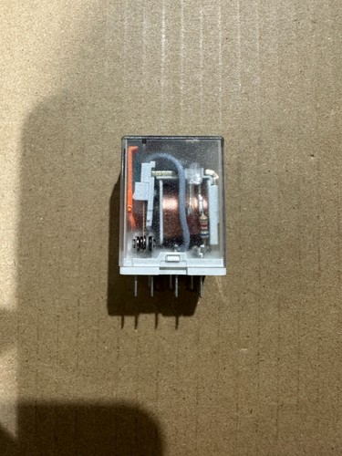 1SVR405611R1100 ABB Pluggable interface relay CR-M024DC2L 2c/o 24VDC 250V/12A - Picture 4 of 6
