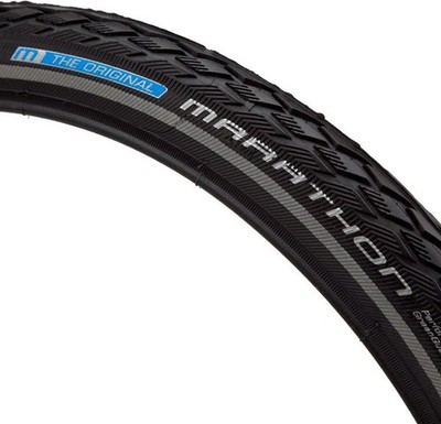 Schwalbe Marathon Plus Tire - 700x35 Clincher SmartGuard Black/Reflective