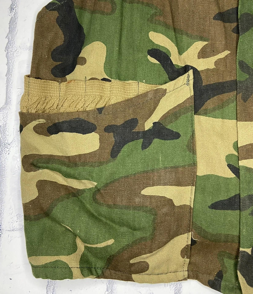 *VTG* Ranger "Help You Get Lost In The Woods" Men's Green Camo Hunting Vest; M - Image 3 of 4