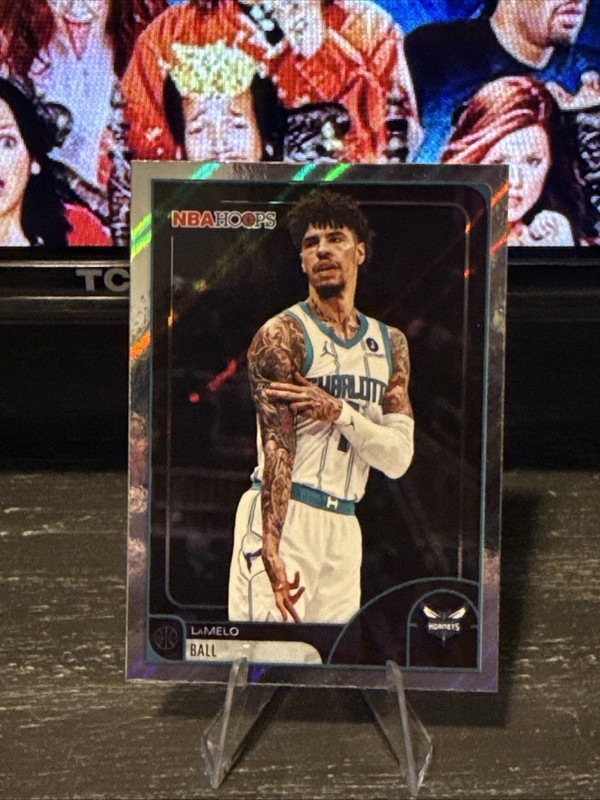 2025-26 Topps NBA Hoops LaMelo Ball Rainbow Parallel #185 Charlotte Hornets
