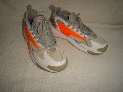 NIKE ZOOM ZM 2000 Herren UK 10 Größe EU 45 Sneakers Turnschuhe Schnürsenkel