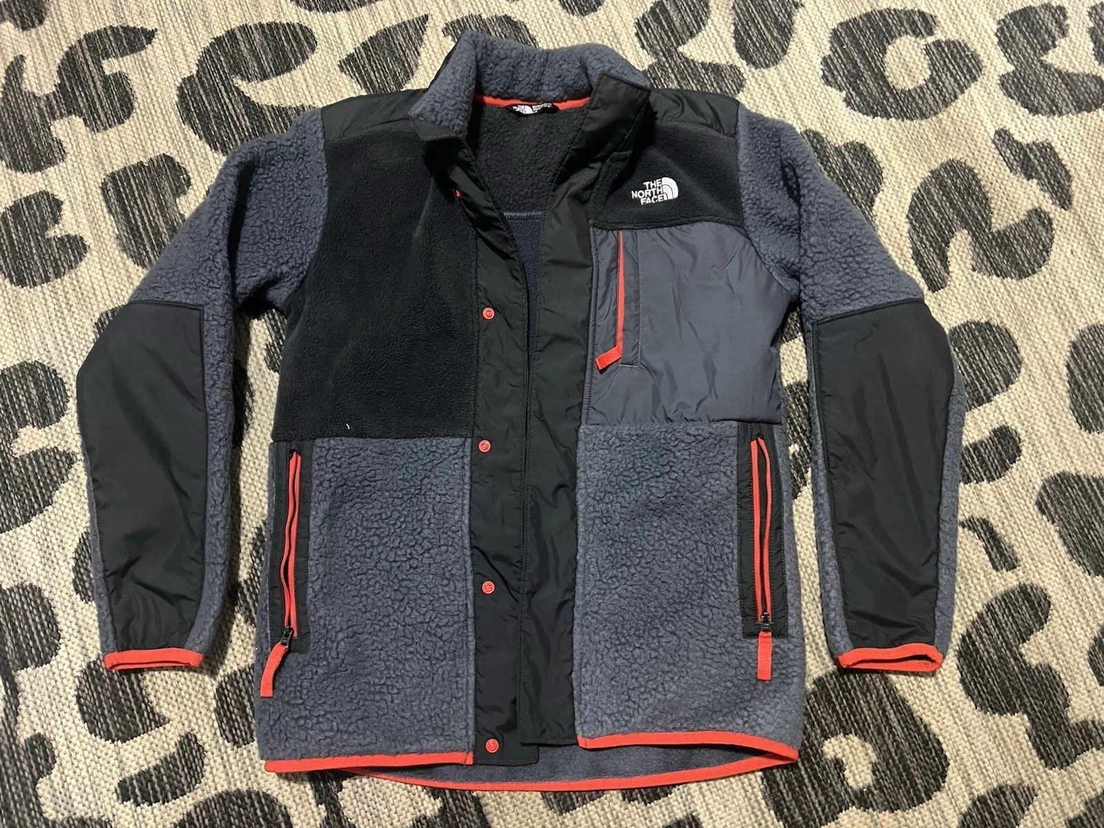 The North Face Boys' Forrest Mixed-Media Full Snap Button Up Jacket Black/Red YL