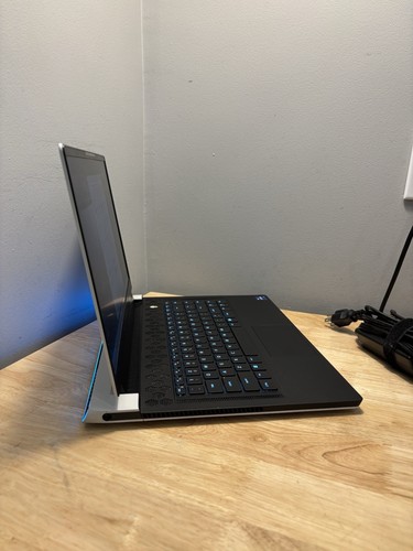 Alienware x15 R2 i7-12700H 32GB RAM 2TB SSD 15.6" QHD 240Hz RTX 3070 Ti W11 CRD - Foto 5 di 8