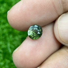 1.41 Cts | natural loose|Sapphire | Green | Oval Shape | Stepcut - Srilanka