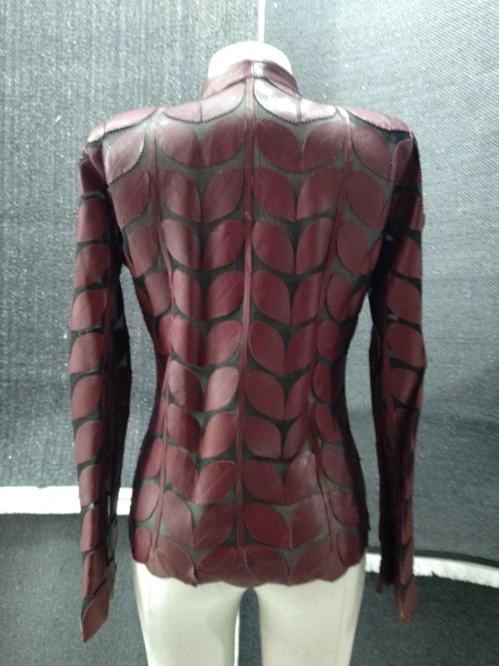 Chaqueta de cuero para mujer Chaqueta de cuero para mujer Chaqueta de cuero para mujer Todos los colores Foto 4 de 4