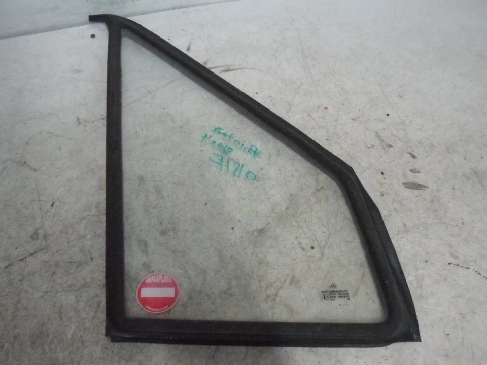 MERCEDES SPRINTER MK1 W903 2004 OSF DRIVER FRONT QUARTER WINDOW GLASS 43R-001025