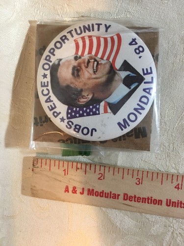 Vintage President Campaign Button...1984...Mondale - Picture 2 of 2