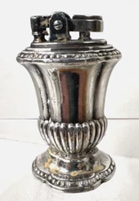 Vintage Ronson Mayfair Table Lighter Silverplate 2 7/8 In Tall